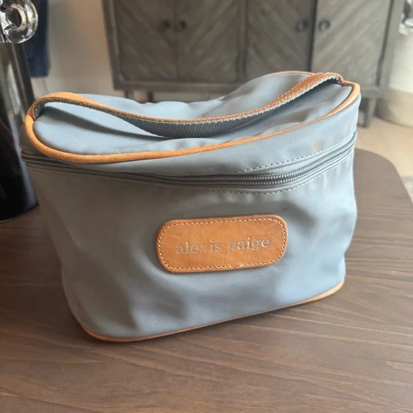 Jon Hart Makeup Bag with Insert - Picture 6 of 10
